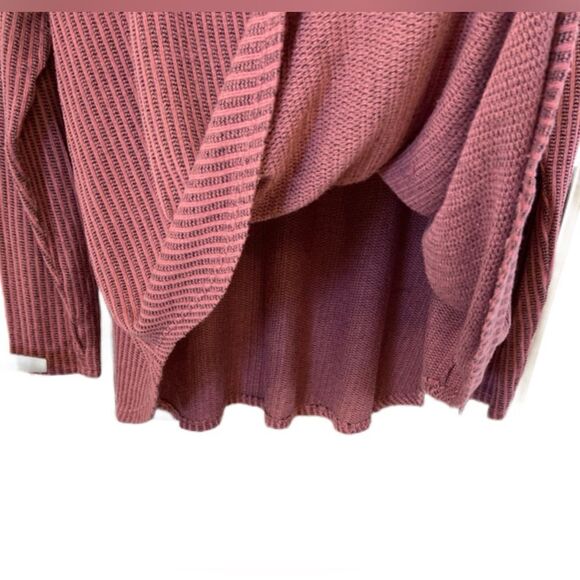 Boutique brand Pink and Black Long Sleeve Top with Sequin Pocket. Size 2X. - Picture 5 of 7